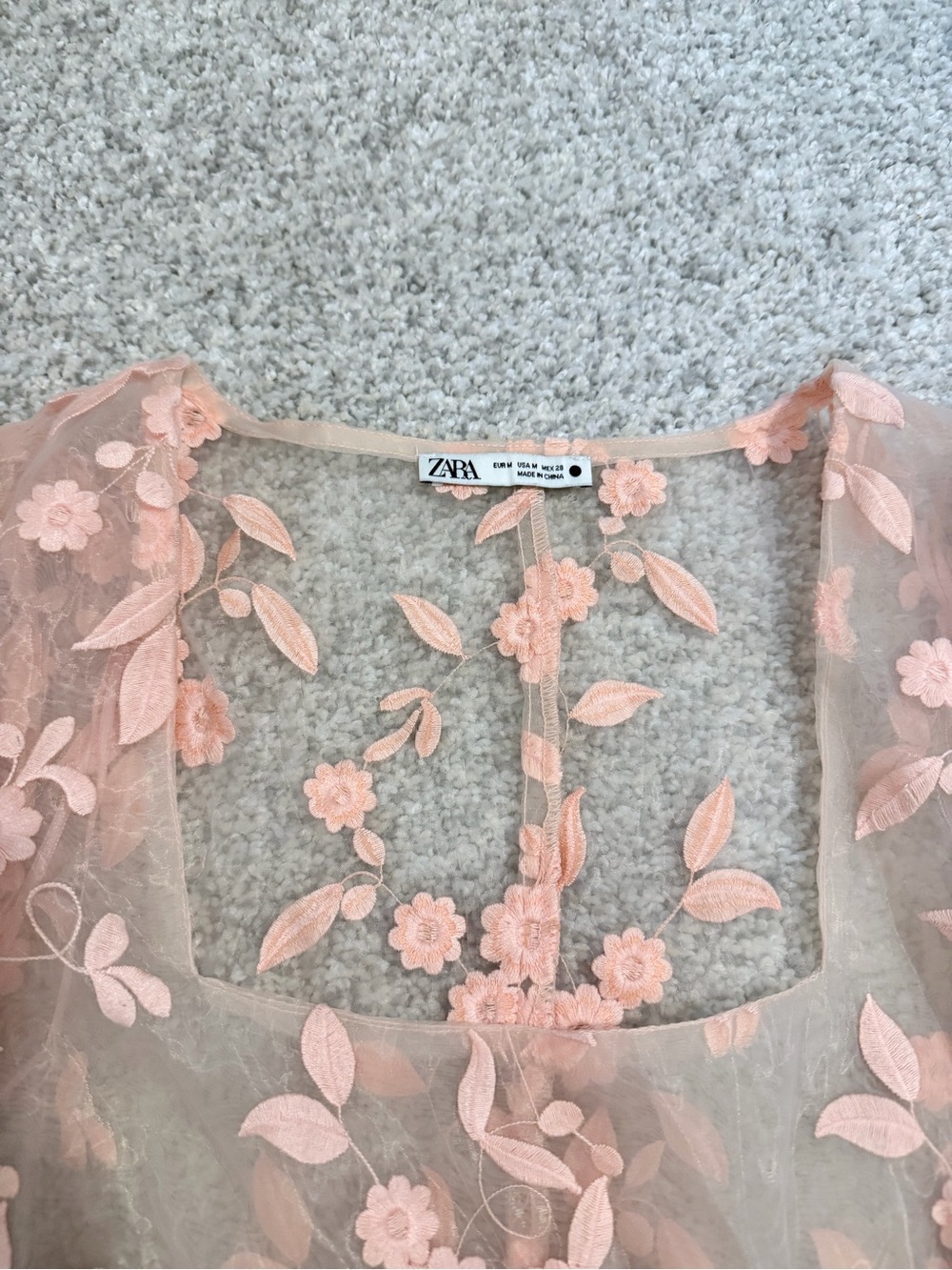 ZARA Sheer Pink Floral Embroidered Puff Sleeve Crop Top - Picture 6 of 7